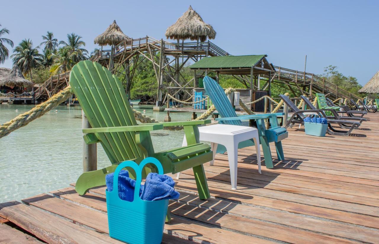 Mucura Club Hotel Isla Mucura Exterior photo