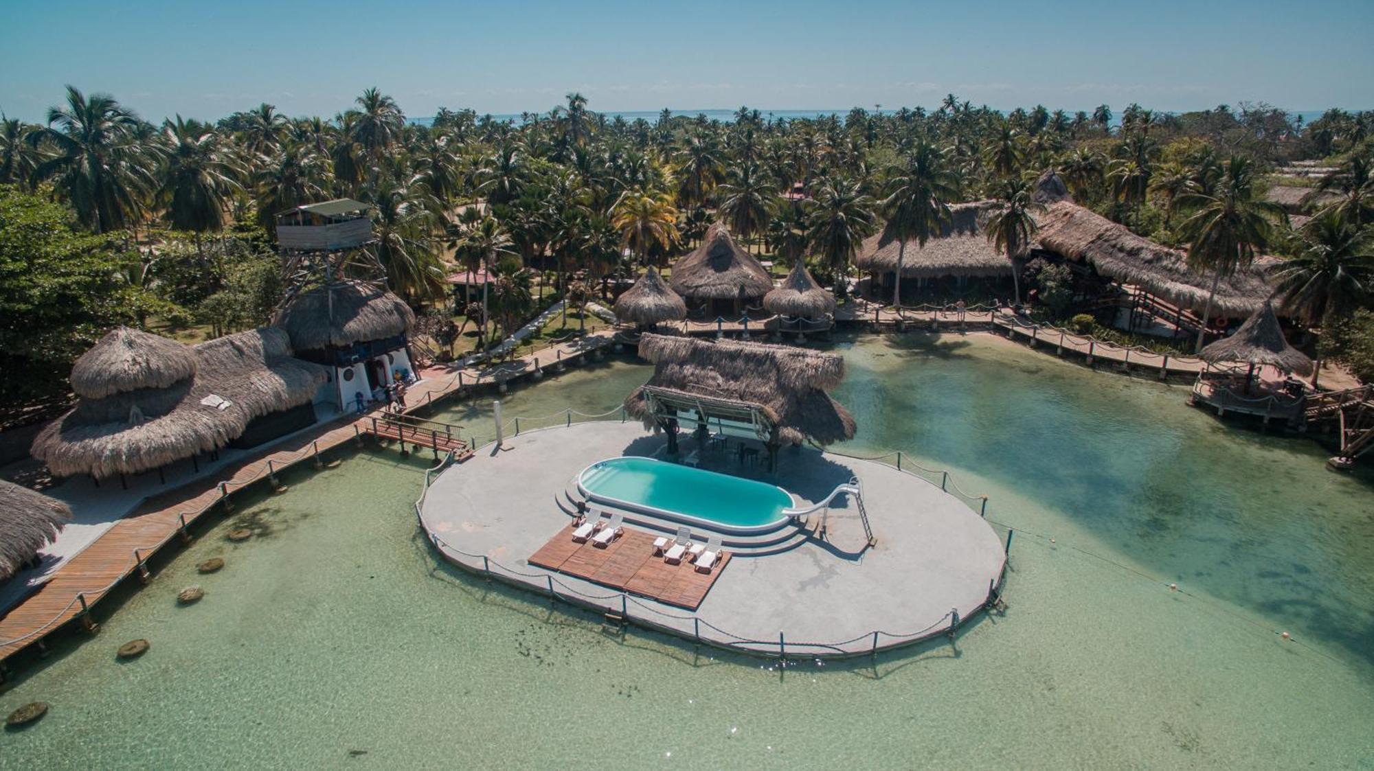 Mucura Club Hotel Isla Mucura Exterior photo